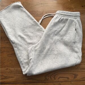 Old Navy XS Light Gray Sweatpants - Cozy Drawstring Joggers